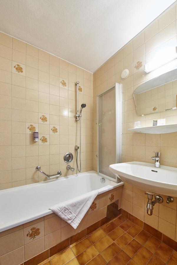 Hotel Alpina Saalbach-Hinterglemm Extérieur photo