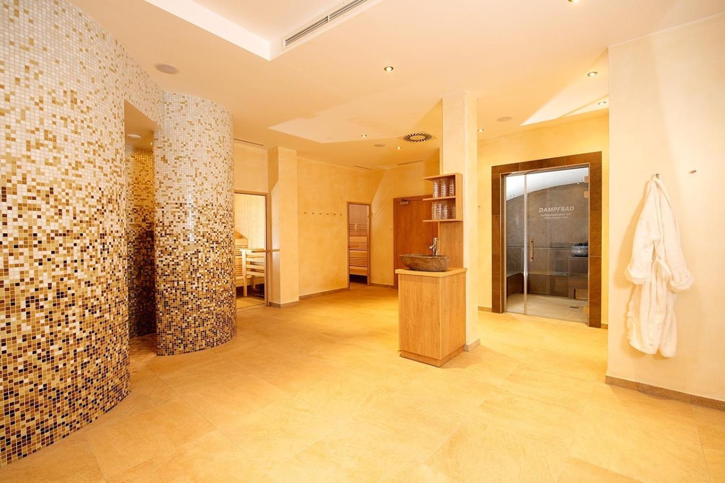 Hotel Alpina Saalbach-Hinterglemm Extérieur photo